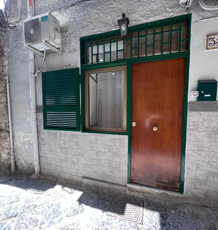 Apartment In The Center Napoli Exterior foto