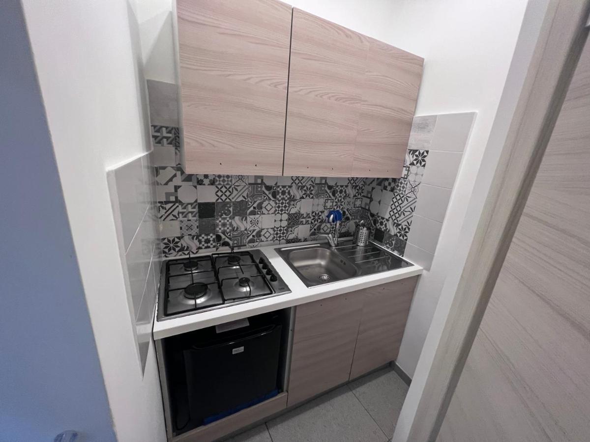 Apartment In The Center Napoli Exterior foto