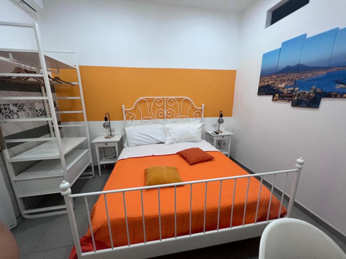 Apartment In The Center Napoli Exterior foto
