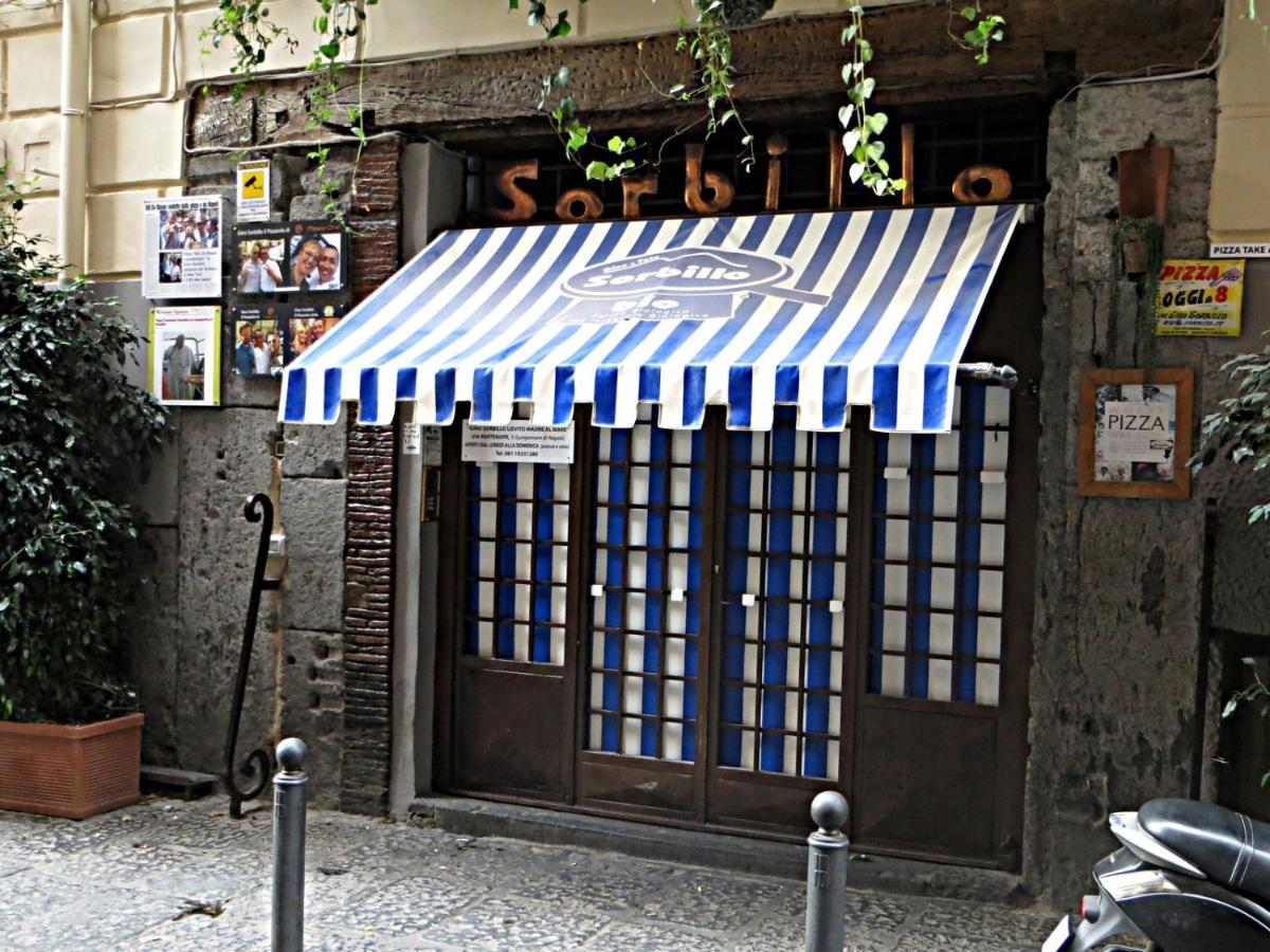 Apartment In The Center Napoli Exterior foto